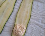 Sajttal töltött cukkinitekercsek recept fázis 4 fotója