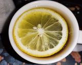 Foto langkah ke 4 dari resep Teh Lemon Mint.