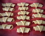 Foto del paso 8 de la receta: Cornulețe — dulces típicos rumanos—