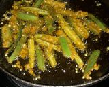 कुरकुरी भिंडी (Kurkuri Bhindi recipe in Hindi) रेसिपी चरण 3 फोटो