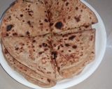 मूली के पराठे (Mooli ke parathe recipe in hindi) रेसिपी चरण 4 फोटो