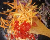 A picture of step 2 of Spaghetti Stir Fry.