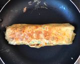 A picture of step 7 of Rolled omelette.