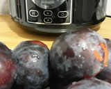 Foto del paso 1 de la receta: Mermelada de ciruelas negras en Crockpot