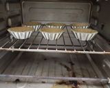 A picture of step 6 of Fresh fruit tarts.