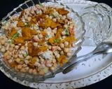 A picture of step 4 of Nimko chana chaat.