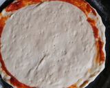 চিজ বার্স্ট সসেজ পিজ্জা (cheese burst pizza recipe in Bengali) রেসিপি ধাপ - 6 ছবি