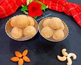 A picture of step 3 of Til Ladoo.
