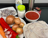 Foto del paso 1 de la receta: Chipirones rellenos en salsa picantona..