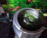 A picture of step 2 of Dal palak.