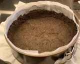 صورة لخطوة 3 من وصفة تشيزكيك الأوريوOreo Cheesecake