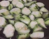 Foto langkah ke 6 dari resep Soun Kuah Oyong Spesial Pake Telor 🐣.