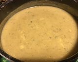 Une image de l'étape 12 de Soupe de pommes de terre et courgettes blanches aux épices italiennes.