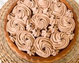 Une image de l'étape 4 de Tarte renversée au chocolat.
