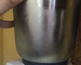 A picture of step 4 of Butterscotch Banana Shake.