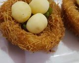 A picture of step 2 of Chicken bird nest.