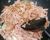 A picture of step 5 of Round cabbage with ham and onion.