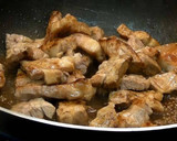 黑胡椒醬松坂豬（豆油伯缸底醬油食譜）的食譜步驟3照片