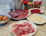 Foto del paso 1 de la receta: Cachopo relleno de pimientos del piquillo, queso y jamón
