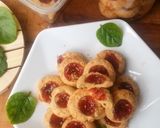 Foto langkah ke 8 dari resep Strawberry Thumbprint Cookies.