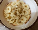 A picture of step 5 of Cake with banana 🍌 🍌 🍝.