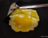 Foto langkah ke 2 dari resep Telur Rumput laut keju.