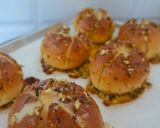 Foto langkah ke 12 dari resep Korean Garlic Cheese Bread.