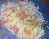 Foto del paso 4 de la receta: Ensalada de arroz, papa, zanahoria y pollo