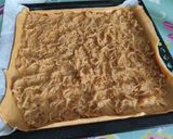 Foto del paso 5 de la receta: Empanada de lomo con pisto