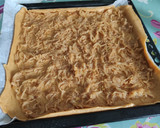 Foto del paso 5 de la receta: Empanada de lomo con pisto