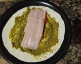 Foto del paso 2 de la receta: Tortillas de trigo con acelgas y pesto