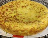 Foto del paso 4 de la receta: Tortilla de patatas con roquefort
