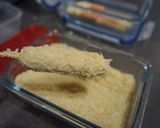 Foto langkah ke 3 dari resep Crispy Corn Dog.