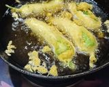 A picture of step 5 of Rajasthani Mirchi vada.