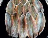 Foto del paso 11 de la receta: Boquerones marinados en sal granulada picante