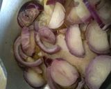 A picture of step 3 of Onion soup with cheddar cheese.