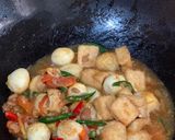 Foto langkah ke 4 dari resep Tauco Tahu Telur Puyuh.