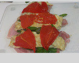 Foto del paso 12 de la receta: Pechuga de pavo rellena con salsa de vino