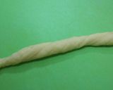 Foto langkah ke 8 dari resep Twisted Korean Doughnut (꽈배기).