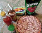 Foto langkah ke 2 dari resep Pizza topping sosis ayam dan 🍄 kancing.