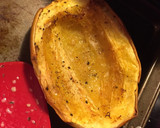 A picture of step 1 of Spaghetti squash.