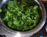 A picture of step 2 of Sarson ka saag.