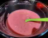 A picture of step 4 of Strawberry Pancakes.