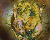 Foto del paso 14 de la receta: Pollo asado a la imperial con patatas asadas, huevos y olivas