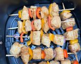 A picture of step 5 of Grilled Vegan Skewers with Tofu Skin and Bell Peppers.