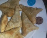 A picture of step 5 of Flaky samosa.