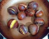 Foto del paso 3 de la receta: Crema de castañas asadas y glaseadas con frutos secos