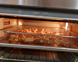 Foto del paso 3 de la receta: Pieles de manzana caramelizadas en freidora de aire
