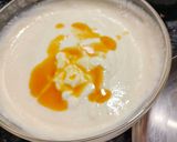 A picture of step 4 of Banana Suji Cake.