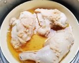 รูปขั้นตอนการทำที่ 4 ของ ไก่นึ่งกับน้ำจิ้มต้นหอมแบบจีน